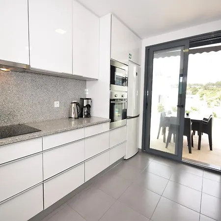 Villa Family With Terrace And Pool Foz do Arelho