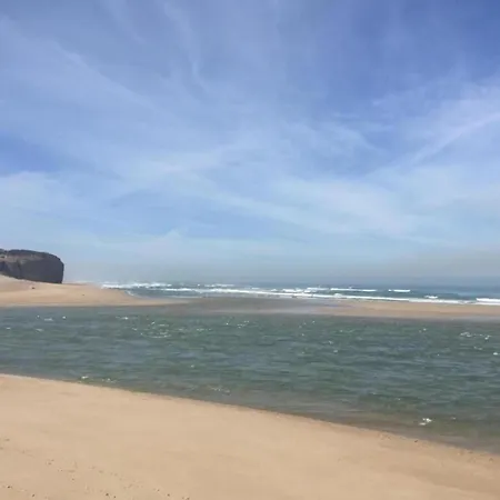 Family With Terrace And Pool ヴィラ